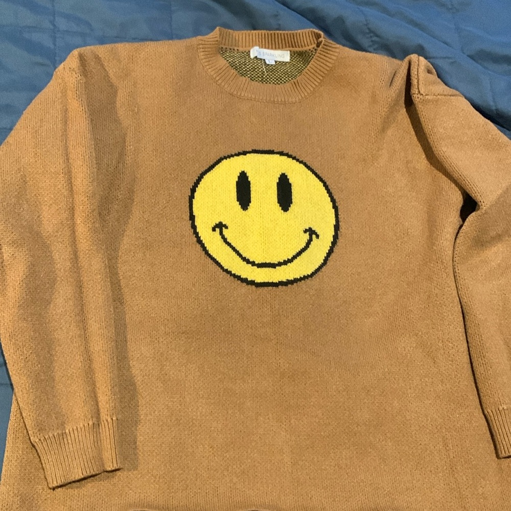 Sweater - Picture 2 of 4
